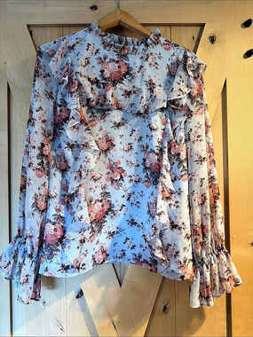 Rachel Parcell Floral Ruffle Blouse in Blue & Pink Size Large